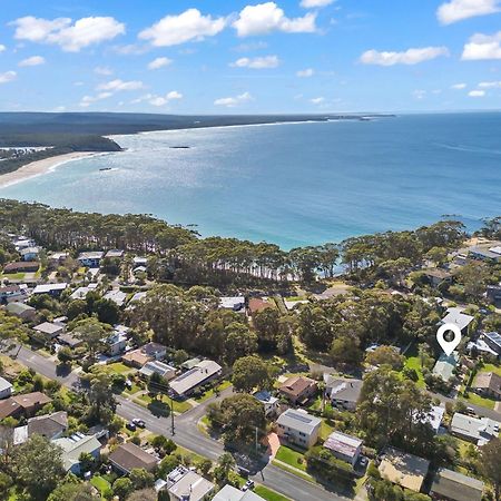 Вилла Coastal Sounds At Mollymook Narrawallee Экстерьер фото